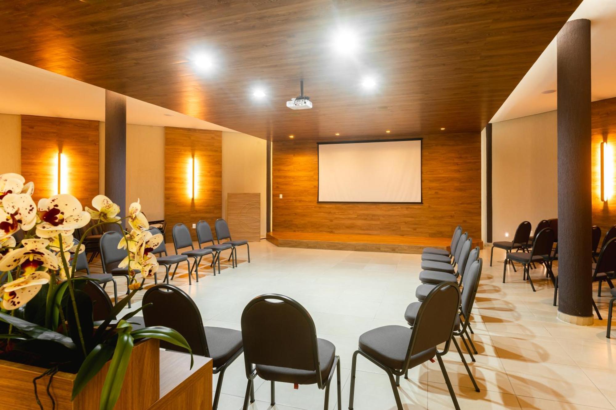 Tabaobi Smart Hotel Порту-де-Галиньяш Экстерьер фото